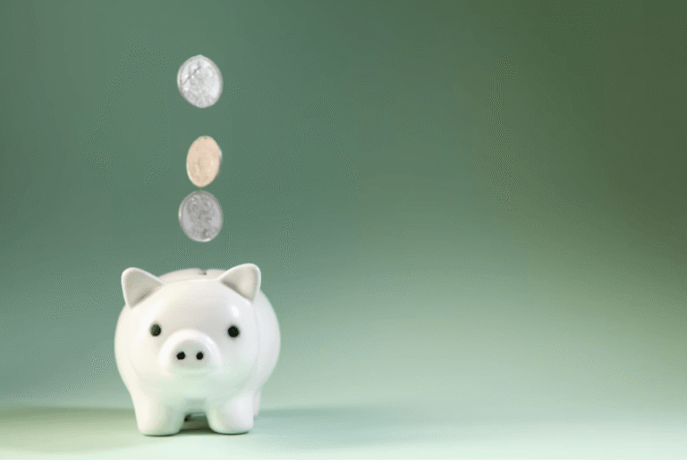 Annual Fees Versus Interest Savings: Which Account Wins?